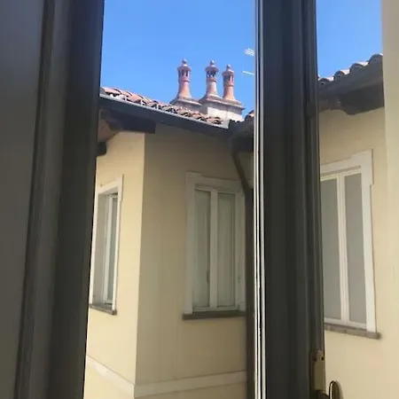 Centro Storico In Via Palestro * イヴレーア