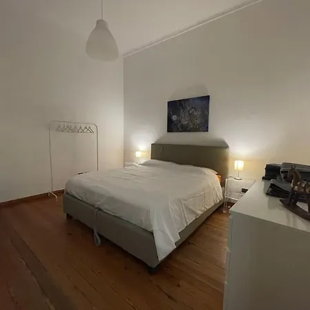 Centro Storico In Via Palestro Daire *
