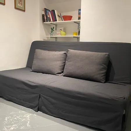 Centro Storico In Via Palestro イヴレーア